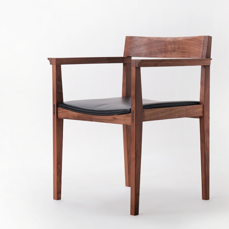 urbanworks arm chair - walnut